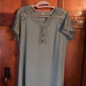 Lace Trimmed Ribbed V Neck TShirt